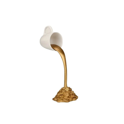 Floating Liquid Gold Mug Sculpture – Magic Pouring Desktop Décor